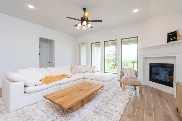 4226 Maple Glen Drive, Fulshear, TX 77441