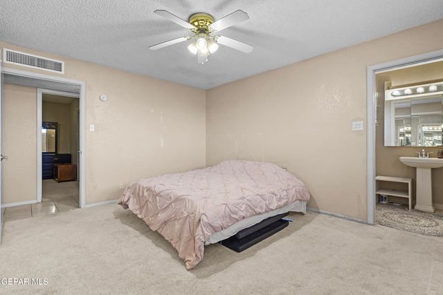 9304 W OSBORNE Road, El Paso, TX 79924