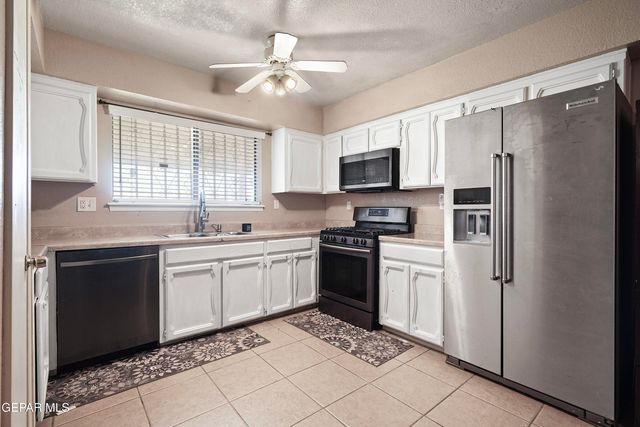 9304 W OSBORNE Road, El Paso, TX 79924