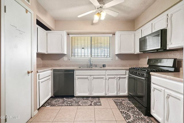 9304 W OSBORNE Road, El Paso, TX 79924