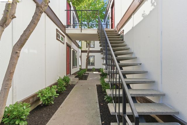 1640 23rd St, San Pablo, CA 94806