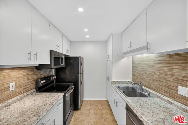 394 S MIRALESTE Drive 496, San Pedro (los Angeles), CA 90732