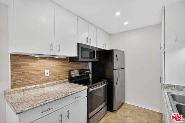 394 S MIRALESTE Drive 496, San Pedro (los Angeles), CA 90732