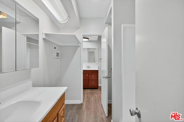 394 S MIRALESTE Drive 496, San Pedro (los Angeles), CA 90732
