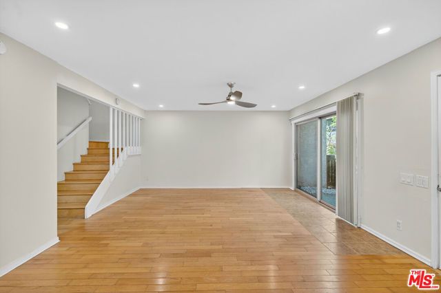 394 S MIRALESTE Drive 496, San Pedro (los Angeles), CA 90732