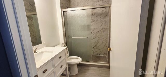 8207 Tamarron Drive, Plainsboro, NJ 08536