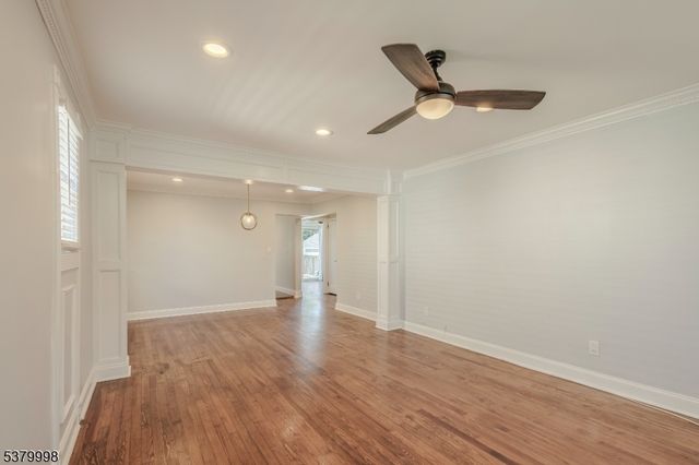 842 Erudo St, Linden City, NJ 07036