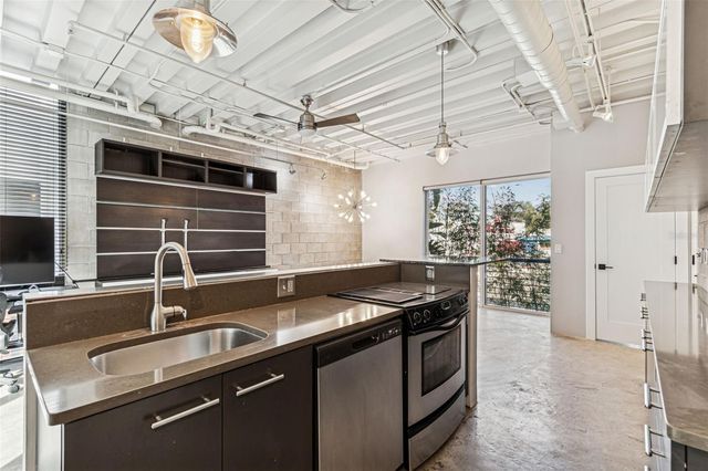 3107 W DE LEON STREET 5, Tampa, FL 33609