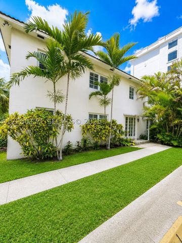 215 Sidonia Ave, Coral Gables, FL 33134
