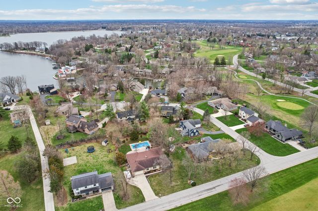 108 Wesley Circle, Noblesville, IN 46062