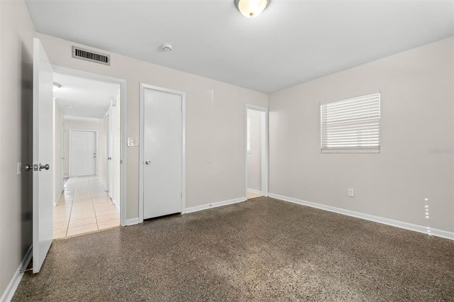 14809 N BOULEVARD, Tampa, FL 33613