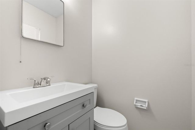 14809 N BOULEVARD, Tampa, FL 33613