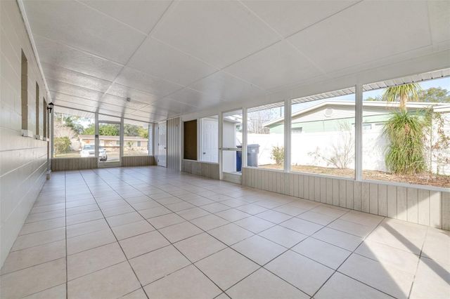 14809 N BOULEVARD, Tampa, FL 33613