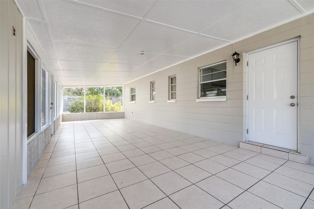 14809 N BOULEVARD, Tampa, FL 33613