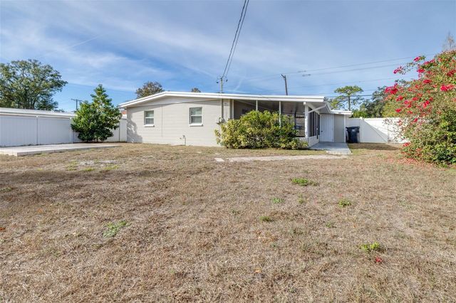 14809 N BOULEVARD, Tampa, FL 33613