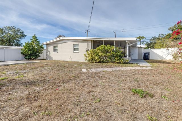 14809 N BOULEVARD, Tampa, FL 33613