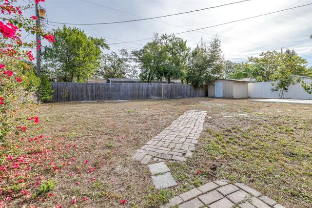 14809 N BOULEVARD, Tampa, FL 33613