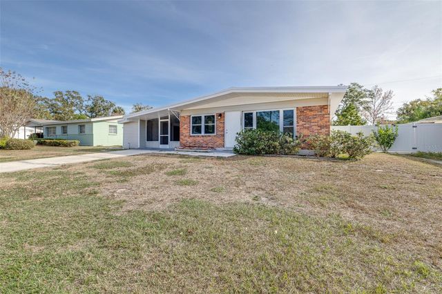 14809 N BOULEVARD, Tampa, FL 33613