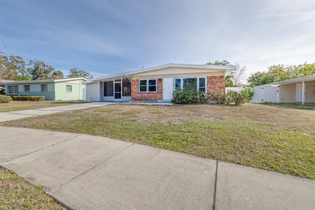 14809 N BOULEVARD, Tampa, FL 33613