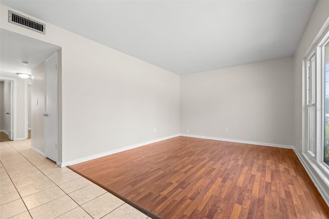 14809 N BOULEVARD, Tampa, FL 33613