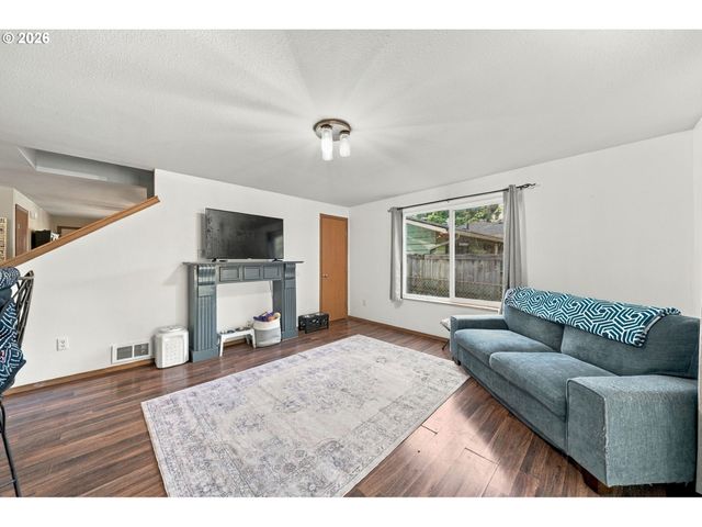 1901 N O St, Washougal, WA 98671