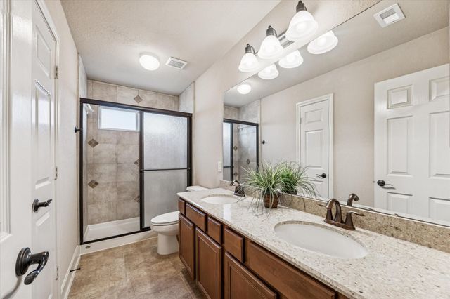 11256 Hahn Road, Sealy, TX 77474