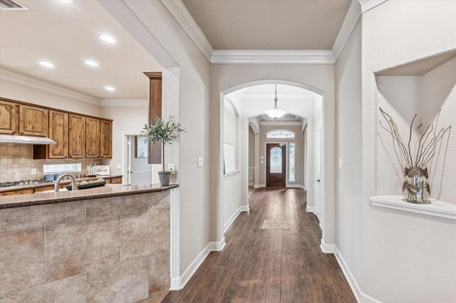 11256 Hahn Road, Sealy, TX 77474