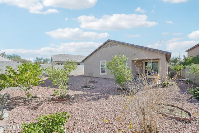 10736 W BRONCO Trail, Peoria, AZ 85383