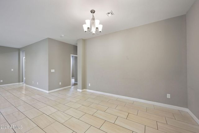 10736 W BRONCO Trail, Peoria, AZ 85383