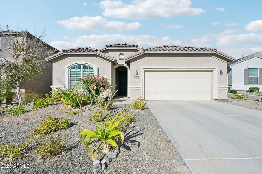 10736 W BRONCO Trail, Peoria, AZ 85383