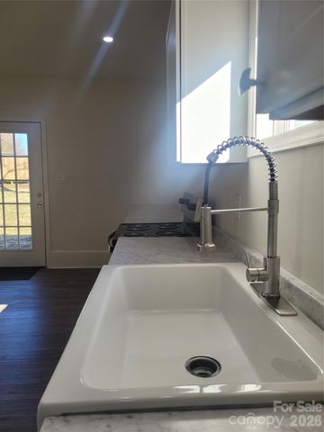 508 N Apple Street, Gastonia, NC 28054