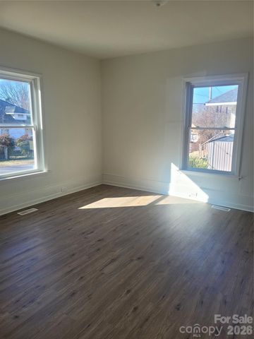 508 N Apple Street, Gastonia, NC 28054