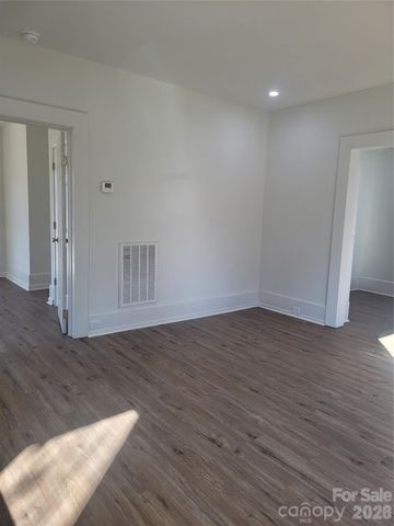 508 N Apple Street, Gastonia, NC 28054