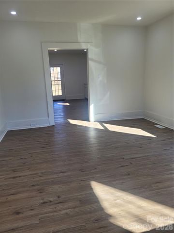 508 N Apple Street, Gastonia, NC 28054