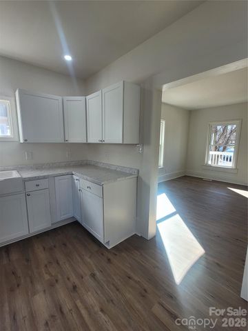 508 N Apple Street, Gastonia, NC 28054