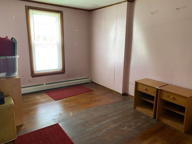 90 Elm Street, West Rutland, VT 05777