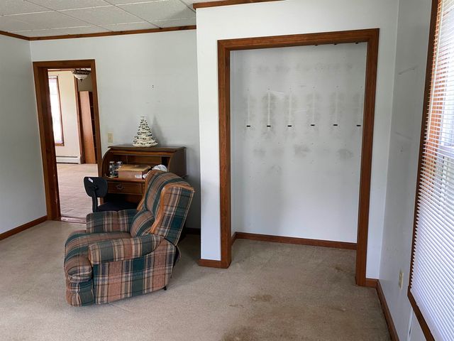 90 Elm Street, West Rutland, VT 05777
