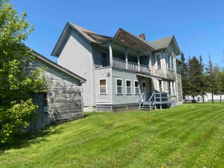 90 Elm Street, West Rutland, VT 05777