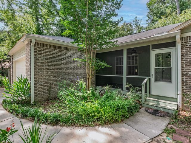 1737 Silverwood Drive, Tallahassee, FL 32301