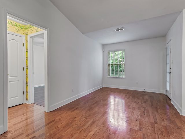 1737 Silverwood Drive, Tallahassee, FL 32301