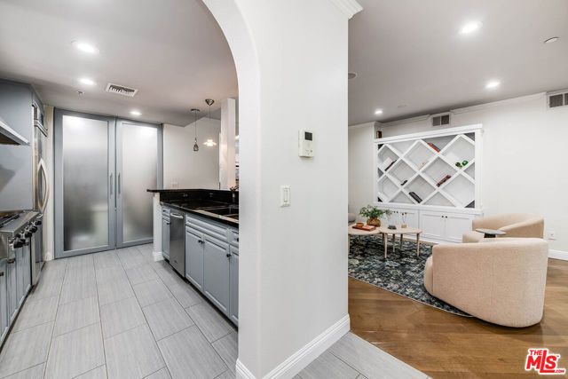 4805 Bellflower Avenue 104, Los Angeles, CA 91601