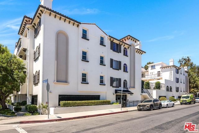 4805 Bellflower Avenue 104, Los Angeles, CA 91601