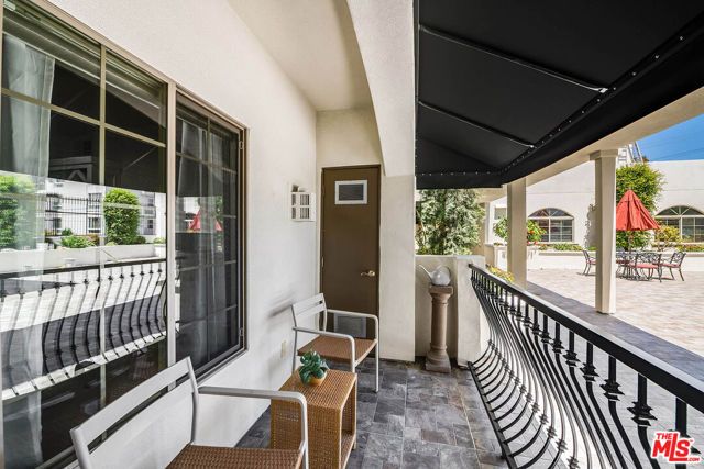 4805 Bellflower Avenue 104, Los Angeles, CA 91601