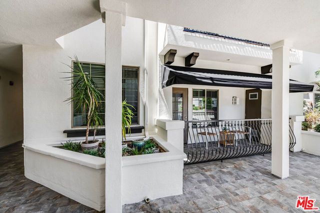 4805 Bellflower Avenue 104, Los Angeles, CA 91601