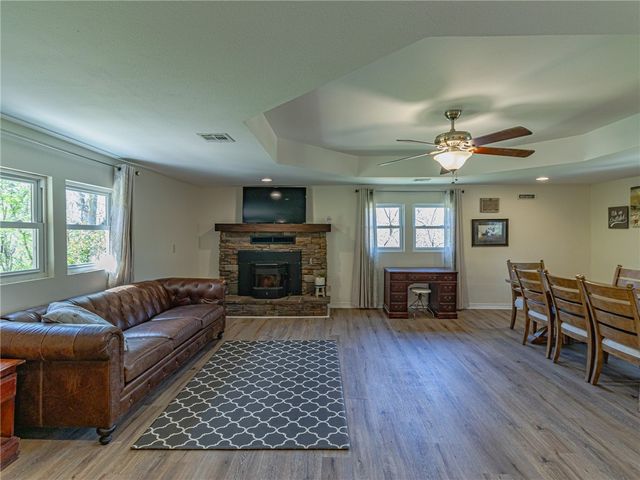 20045 County Road 502 Road, Colcord, OK 74338