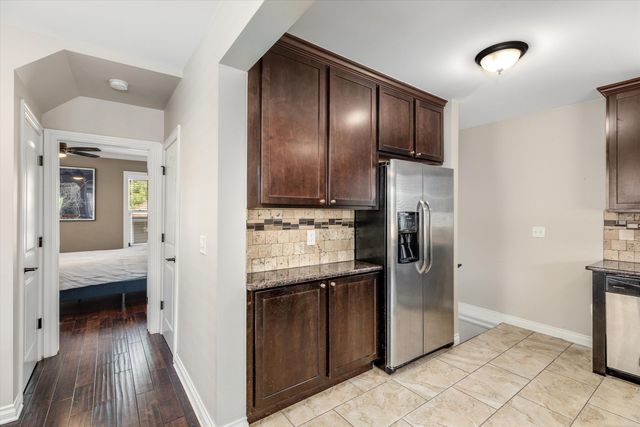 342 N Marias Avenue, Clawson, MI 48017