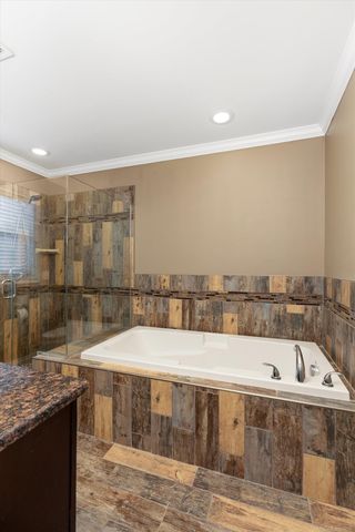 342 N Marias Avenue, Clawson, MI 48017