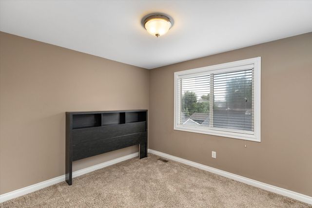 342 N Marias Avenue, Clawson, MI 48017