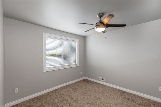 342 N Marias Avenue, Clawson, MI 48017