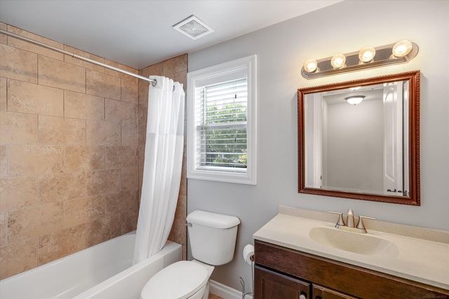 342 N Marias Avenue, Clawson, MI 48017